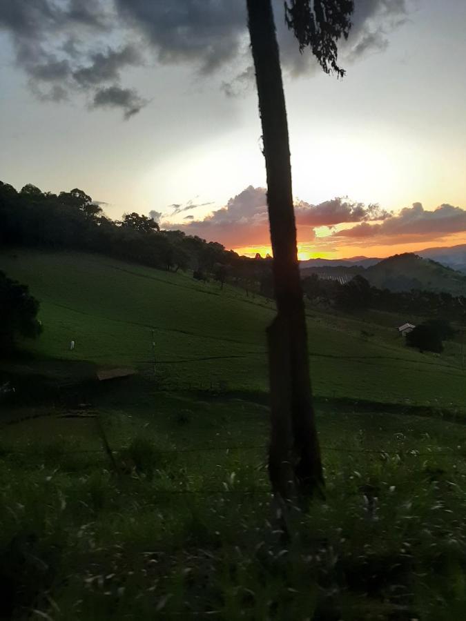 Casa De Campo Em Monte Verde , Linda Vista Para Montanhas エクステリア 写真